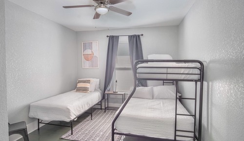 House (3 Bedrooms)
