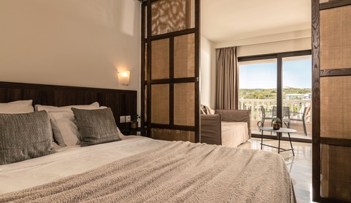 Premium One Bedroom Suite