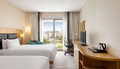 Room, 2 Twin Beds, Smoking, City View (River View)