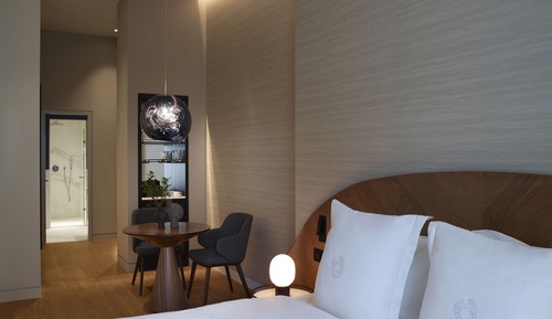 Executive Room