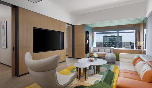Suite, 1 Twin Bed, City View