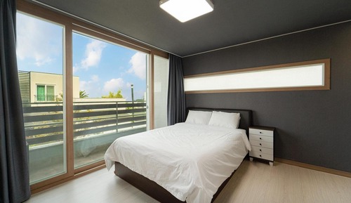 Basic Room, 1 Bedroom (7ho)