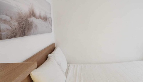 Economy Room, 1 Double Bed, Shared Bathroom