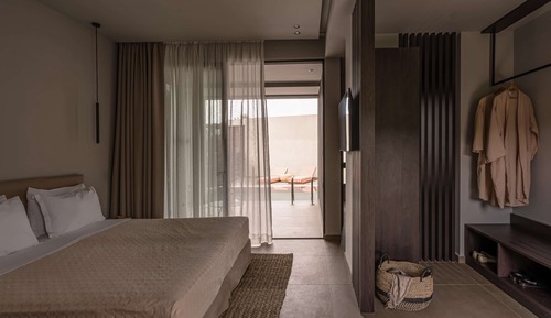 Suite with Private Pool