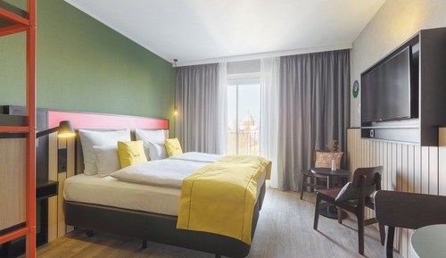Premium Room, 1 Queen Bed, Kitchenette