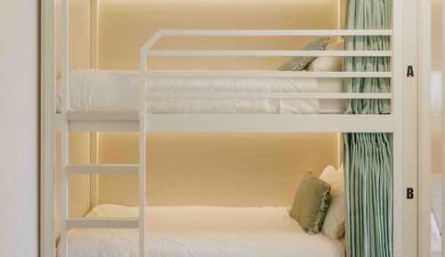 Private Superior 4 Bed Female Ensuite Dorm