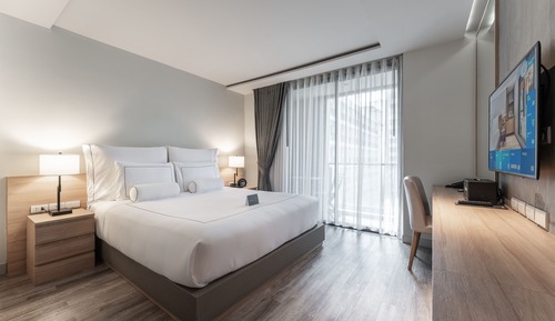 One-Bedroom Suite