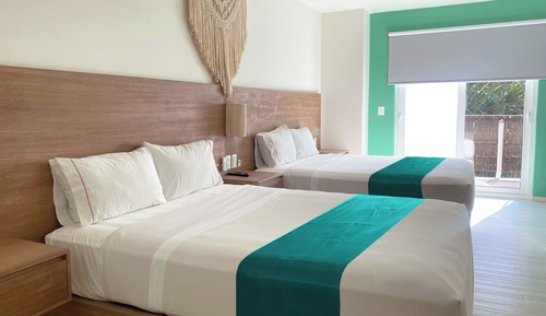 Deluxe Room, 2 Queen Beds