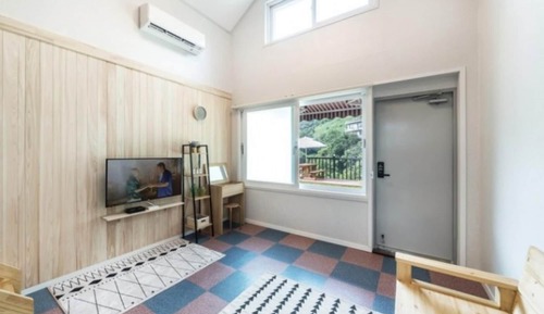Room (102 Cherry Blossoms (Duplex))