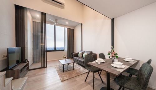 Studio Executive Duplex Twin