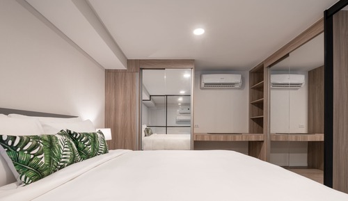 Studio, 1 Queen Bed (Duplex)