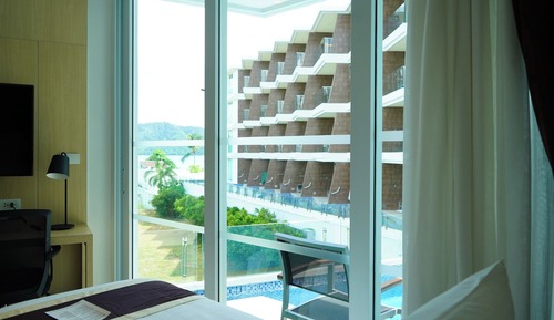 Superior Twin Room, Pool View