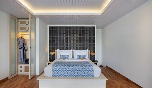 Suite Room