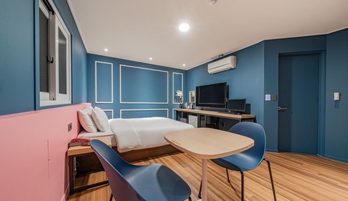 Room (Standard room)