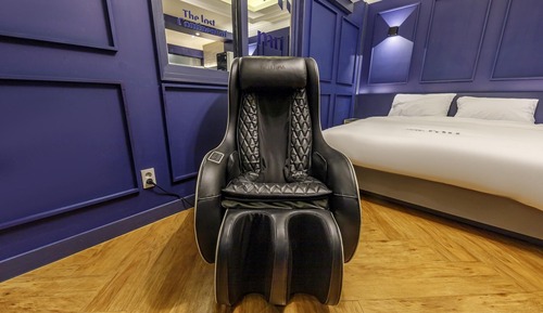 Room (Premium (styler massage chair large b)