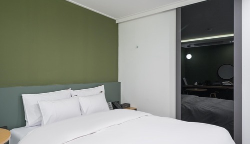 Room (Open event special price (Americano p)