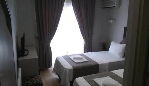 City Room, Multiple Beds, Non Smoking, City View