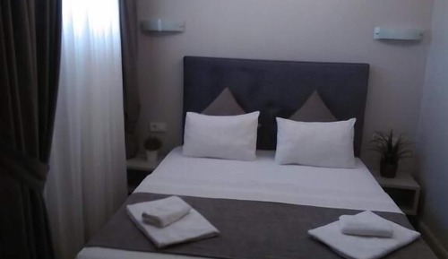City Room, 1 Queen Bed, Non Smoking, City View