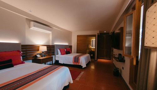 Standard Double Room, 2 Queen Beds
