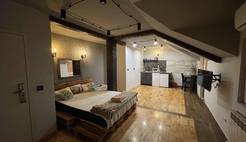 Royal Studio