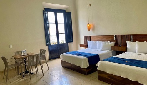 Room, 2 Queen Beds