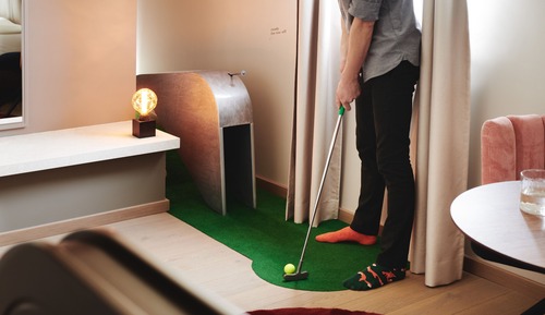 Putting Green Suite