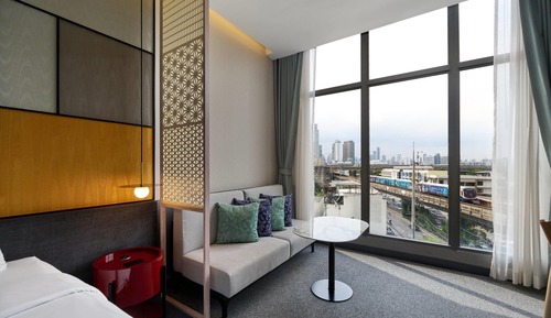 Premier Room, 1 Queen Bed