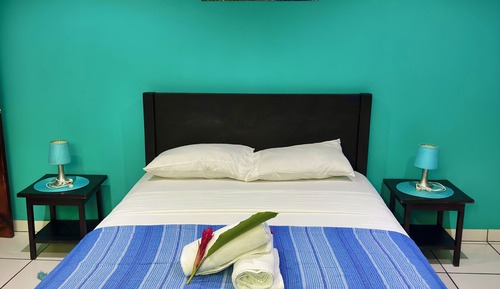 Classic Triple Room (#6)