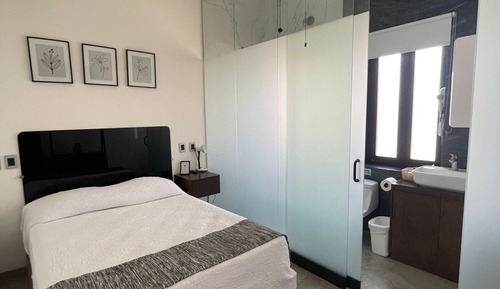 Basic Double Room, 1 Double Bed