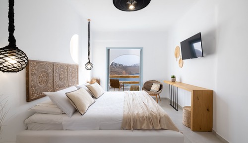 Junior Studio Suite
