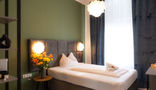 Standard Single Room