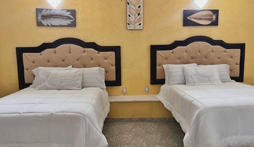 Classic Quadruple Room