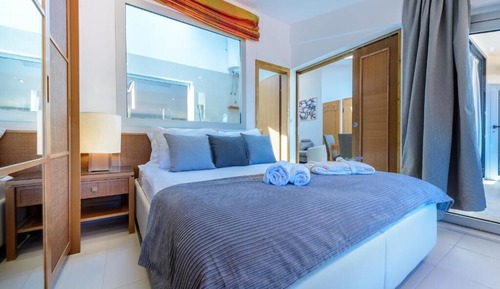 Deluxe Apartment, 2 Bedrooms, Balcony, Sea View