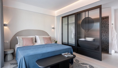 Luxury Studio Suite, 1 King Bed, Private Pool