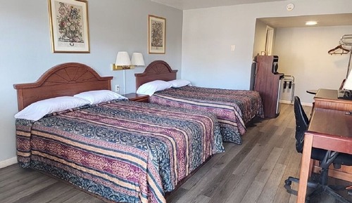 Standard Room, 2 Queen Beds, Non Smoking