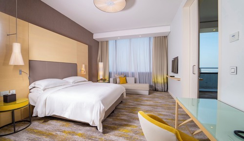 Suite, 1 Bedroom, Business Lounge Access, Sea View
