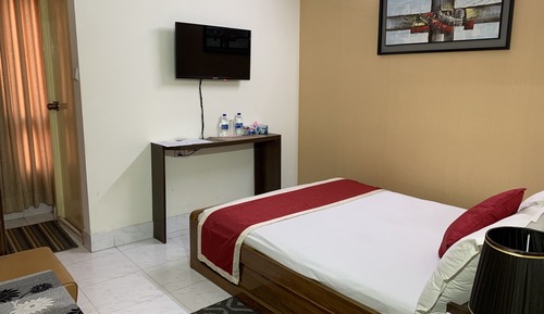 Deluxe Single Room