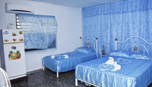 Grand Triple Room