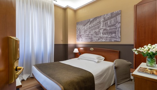 Economy Room