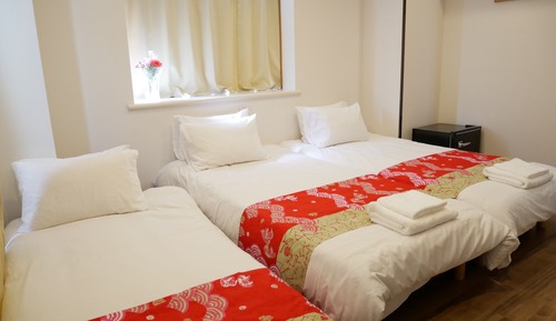Triple Room