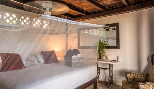 Cabin, Sea View, Ground Floor