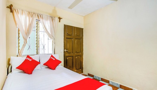 Standard Double Room, 1 Queen Bed