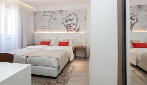 Standard Twin Room