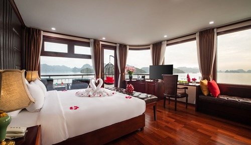 Honeymoon Suite Sea View with Terrace 2D1N