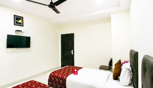 Deluxe Single Room
