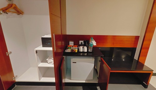 Luxury Suite