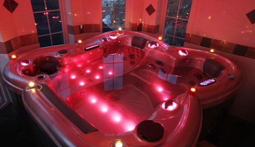 Room (Pure red (Private spa))