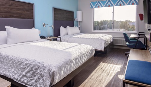 Room, 2 Queen Beds, Accessible (Hearing)