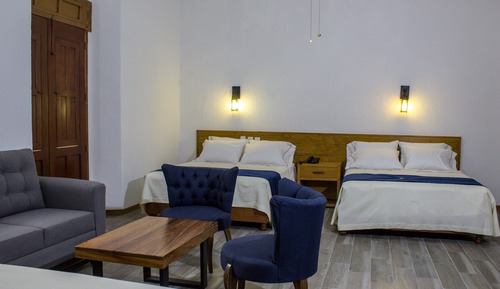 Family Studio Suite
