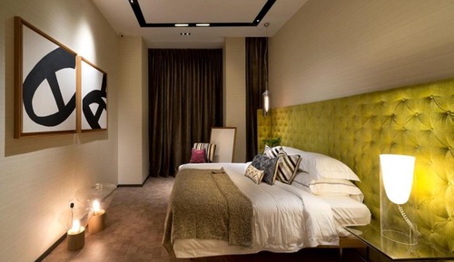 Tiffany Suite, Bathtub